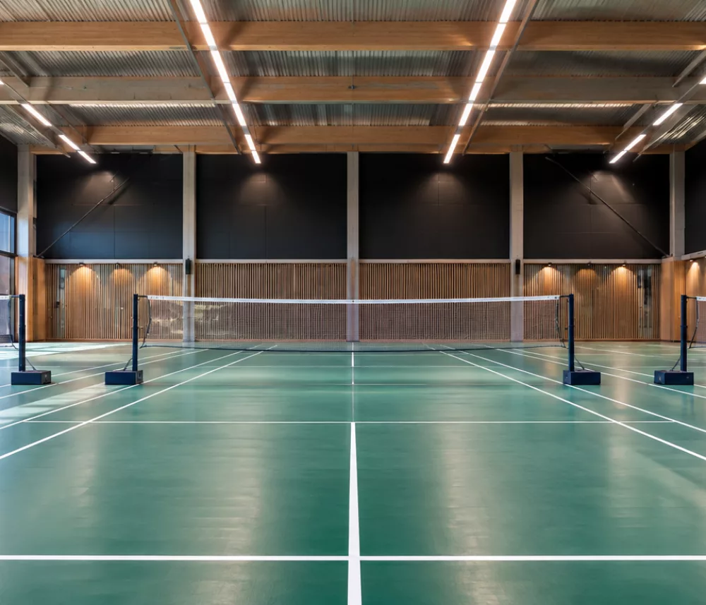 Badminton